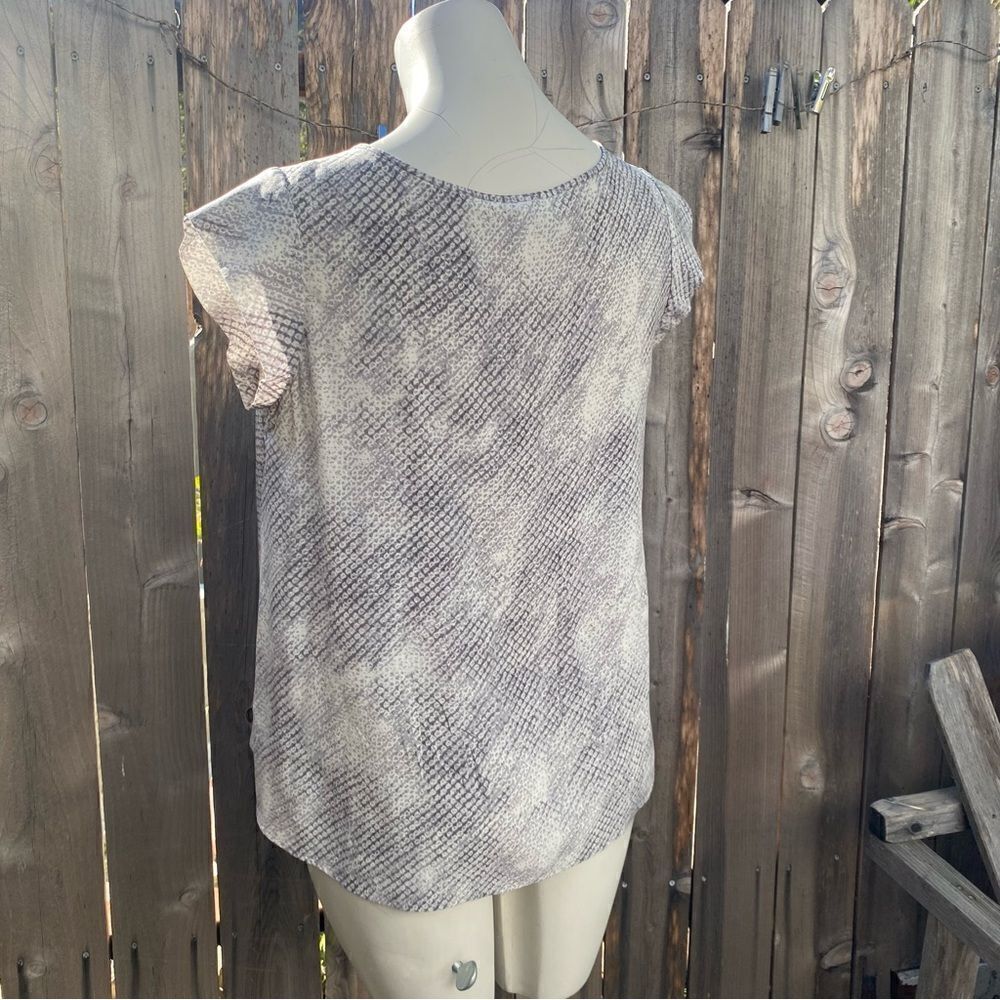 Joie Women's Silk Cap Sleeve Top Taupe/Ivory Size XS - Picture 7 of 7